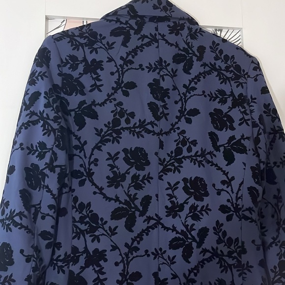 Old Navy Blazer - Picture 4 of 4